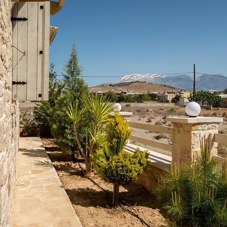Villa Kornaros Kalamaki  Esterno foto